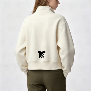 Sudadera OEM al por mayor para mujer con media cremallera, logotipo personalizado, marca privada, ajuste holgado, forro polar de algodón, suéter corto con cremallera de cuarto. - Product Image 4