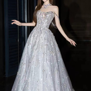 Vestido de Noche <span class=keywords><strong>Elegante</strong></span> S4602L con Lentejuelas Plateadas y Pedrería, Estilo Hombros Descubiertos, con un Toque Fresco y <span class=keywords><strong>Elegante</strong></span> de Cuento de Hadas - Product Image 4