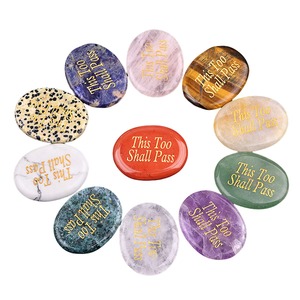 Piedra de Cristal Grabada con la Frase '<span class=keywords><strong>Todo</strong></span> Pasará', Colección con Estilo Amoroso, Piedra de la Felicidad, la Riqueza y el Coraje - Product Image 1