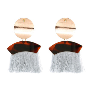 Pendientes de borla de algodón estilo bohemio al por mayor para mujer joyería llamativa de araña de moda - Product Image 4
