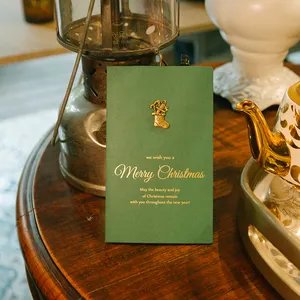 Decoración navideña personalizada estampado personalizado copo de nieve papel plegable tarjeta de felicitación de Navidad con sobre