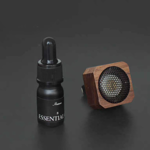 2025 vendeur rapide marque alliage en bois voiture <span class=keywords><strong>d</strong></span>écoration intérieure affaires promotionnel Souvenir voiture <span class=keywords><strong>d</strong></span>ésodorisant cadeau - Product Image 2