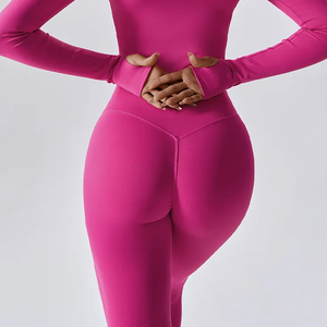 Ropa de gimnasio personalizada Ropa transpirable corta Yoga Gimnasio Activewear Legging Conjunto de 4 piezas Gimnasio Fitness Yoga Conjuntos para mujeres - Product Image 1