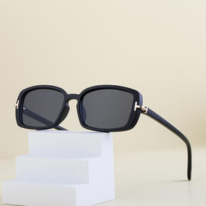 Lunettes de soleil carrées en forme de T, monture noire en PC, protection UV400, unisexe, pour sports de plein air et conduite, protection solaire - Product Image 3