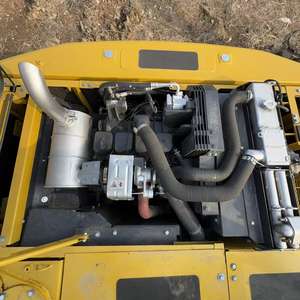 Excavadora Komatsu PC160LC de 16 toneladas 2024 con motor y bomba Cummins, probada para condiciones de alta polvo en obras de canales de irrigación y bordes de carreteras - Product Image 3