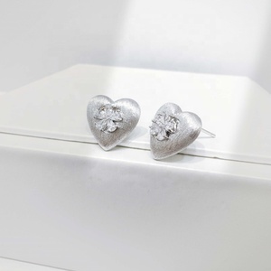 custom plata 925 <b>silver</b> <b>small</b> fine <b>stud</b> earring bulk two tone gold plated zircon dainty summer classic heart earrings for women - Product Image 1