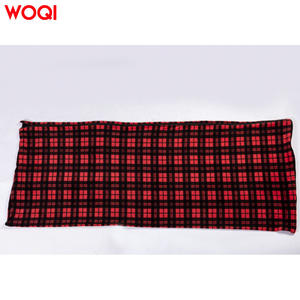 Sac de couchage rectangulaire Woqi en polaire rouge pour adulte, style enveloppe avec fermeture éclair, résistant à la saleté, en polyester, 3 kg - Product Image 3