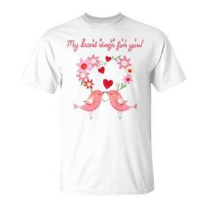 Camiseta Premium con Corazones Cantantes para el Día de San Valentín, para Celebraciones Románticas - Product Image 1