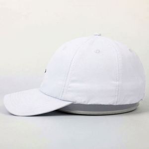 Casquette de baseball personnalisée professionnelle à 6 panneaux, unisexe adulte, non structurée, blanche, en polyester à séchage rapide, avec broderie et fermeture auto-agrippante - Product Image 3