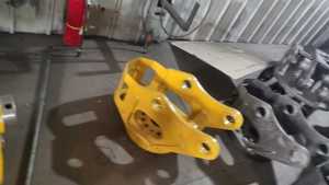 Mesin ekskavator <span class=keywords><strong>Mini</strong></span> hidrolik Quick Coupler, suku cadang mesin konstruksi teknik Hitch - Product Image 3