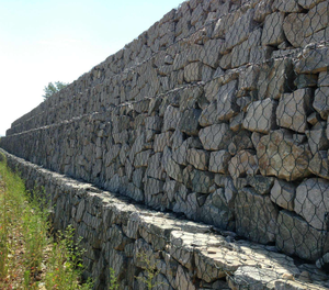 Yüksek galvanizli bahçe kaynaklı <span class=keywords><strong>gabion</strong></span> mesh anti-pas <span class=keywords><strong>gabion</strong></span> istinat duvar kaynaklı <span class=keywords><strong>gabion</strong></span> sepeti satılık - Product Image 6