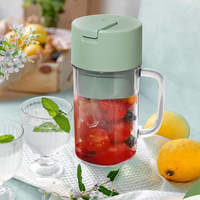Blender et extracteur de jus portables, style bouteille Mason avec paille, disponible