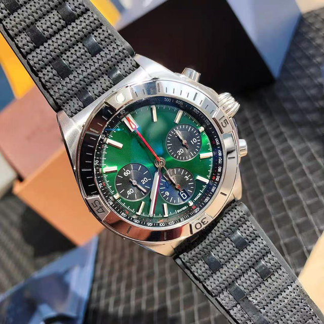 Low-key Luxury Men's Sports Business Watch, Emerald Green Dial, Complex Movement, Waterproof, Luminous Hands.
