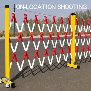 Recinzione di Sicurezza Elettrica per Cantieri - Barriera Protettiva Mobile Estensibile in Fibra di Vetro Isolante Portatile - Product Image 5