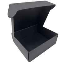 Boîtes en carton ondulé noir de luxe personnalisées avec logo, boîtes cadeaux haut de gamme pour l'expédition et l'emballage de parfums