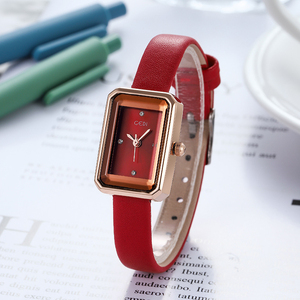 Montre à bracelet en cuir pour femme, mode simple, décontractée, polyvalente, étanche, à quartz - Product Image 1