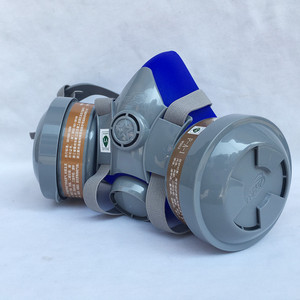 Masque respiratoire demi-visage South Core en silicone avec filtre à charbon actif pour la protection contre les odeurs de peinture en aérosol - Product Image 3