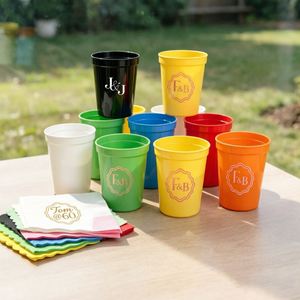 Gobelet en plastique à changement de couleur froid (8oz, 10oz, 12oz, 16oz, 22oz, 32oz) – Gobelet d'humeur, Gobelet d'ambiance, Gobelet de stade noir pour anniversaire avec serviette – Idéal pour boire bière ou thé - Product Image 1