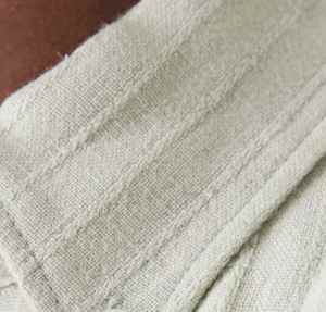 Vente en gros de chemises à manches courtes en lin personnalisées chemises respirantes à revers décontractées pour hommes - Product Image 3