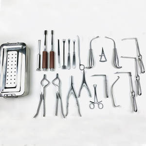 Kit de Instrumentos Ortopédicos Manuales de Acero Inoxidable: Pinzas, Retractores, Tijeras, Abrazaderas, Bandeja de Esterilización y Herramientas Quirúrgicas - Product Image 6