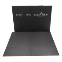 Carpeta de Presentación Negra Personalizada con Diseño en Relieve, Impresión Offset, 2 Bolsillos, Cartón, Logotipo Personalizado, Tamaño A4