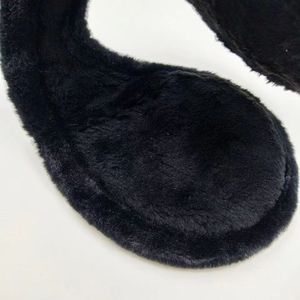 Orejeras gruesas con forro polar para hombres y mujeres, gorros cálidos de invierno con diseño a cuadros, gorros para adultos con sujeción trasera - Product Image 5