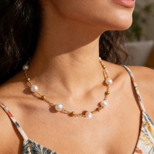 Collier de perles plaqué or 18 carats, chaîne de clavicule superposée, design élégant, à porter au quotidien - Product Image 5