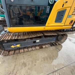 Mini-excavatrice d'occasion originale de 6 tonnes Komatsu PC60, boîte de vitesses, pompe, roulement, bon état, faible nombre d'heures de fonctionnement - Product Image 6