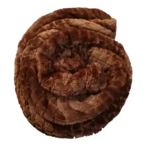 Manta de Felpa Carla Depot de 220 cm, Tamaño Matrimonial, Calidad de Hotel, para Todas las Temporadas, Ultra Suave, de Poliéster, Color Sólido - Product Image 3