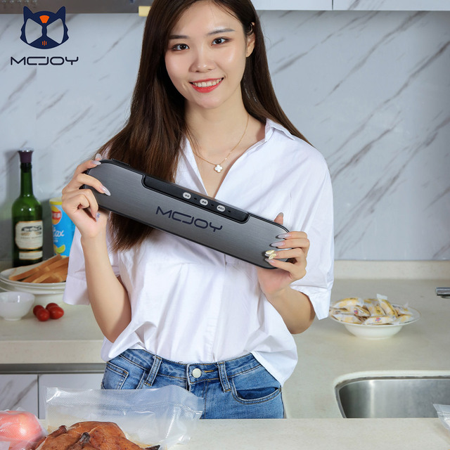 Handheld Automatic Food Vacuum Sealer Machine Bag Food Sealers Built in Roll Bags Vacuum Sealer