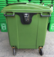 Poubelle industrielle mobile à ouverture supérieure de 660 litres en PP, avec quatre roues, pour déchets et ordures