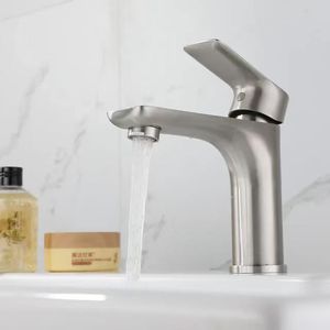 Luxury Simply <strong>Single</strong> Lever <strong>Water</strong> <strong>Tap</strong> Mixer Square Counter Lavatory <strong>Bathroom</strong> Wash Hand Basin Faucet