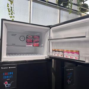 Réfrigérateur domestique vertical à <span class=keywords><strong>double</strong></span> <span class=keywords><strong>porte</strong></span> de 554 L, fabriqué en usine, OEM, pour la maison, l'hôtel, congélateur supérieur, réfrigérateur en acier inoxydable - Product Image 3