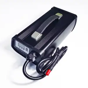 Chargeur de batterie 900W 19S 57V 60V 60.8V Lifepo4 chargeurs de batteries DC 68.4V/69.35V 10a 13a pour chariots élévateurs électriques