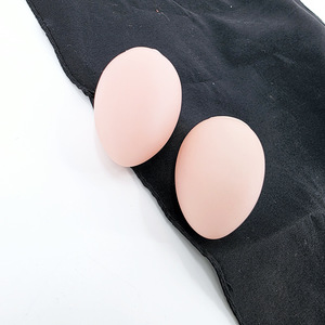 Pañuelo que se convierte en un huevo - Fabricante de accesorios mágicos Kingmagic, venta al por mayor de juguetes para niños, espectáculo de talentos, festival - Product Image 4