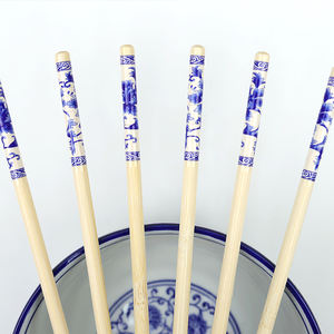 Palillos de madera hechos a mano de 9 pulgadas y 24cm, palillos plegables de bambú carbonizado, palillos cuadrados reutilizables para fiesta, Yiwu, Palillos Chinos - Product Image 4