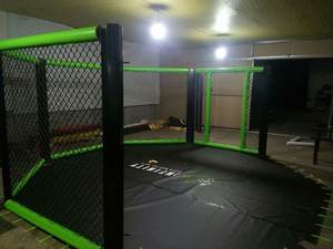 Panneaux de <span class=keywords><strong>cage</strong></span> de combat zone MMA combat 5m de sol <span class=keywords><strong>cage</strong></span> mma logo personnalisé sol octogone <span class=keywords><strong>Cage</strong></span> tampons muraux à vendre - Product Image 6