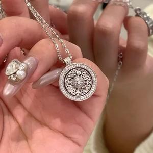 Collier tendance en argent sterling S925, bleu nuit foncé, goutte d'eau, bulle, design scintillant en diamant, collection de niche, froid - Product Image 2