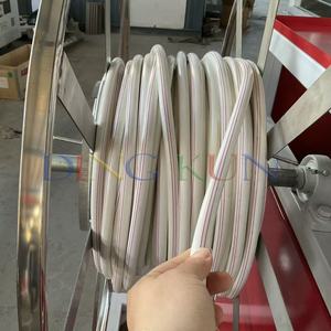 Machine de <span class=keywords><strong>fabrication</strong></span> de tuyaux d'<span class=keywords><strong>arrosage</strong></span> en PVC renforcé de fibres de haute qualité pour tuyaux d'<span class=keywords><strong>arrosage</strong></span> flexibles et durables, prix d'usine, CE - Product Image 6