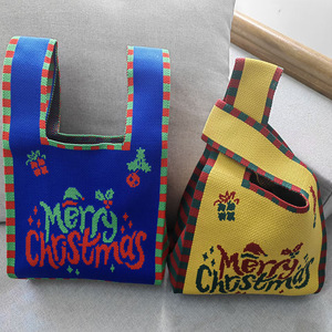 Bolsa de Regalo LANJO Chicapo con Diseño Navideño, Tejida a Crochet, de Tela No Tejida, con Asa de Punto de Ciervo Sika, para Niñas - Product Image 3