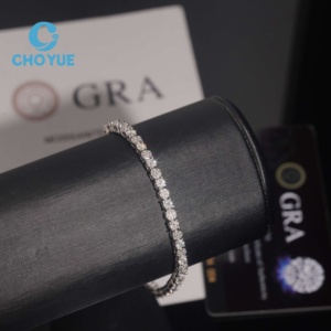 Exclusiva y Elegante Pulsera de Tenis con Diamantes de Moissanita VVS1 y Plata de Ley 925, Diseño de Racimo, Regalo para Mujer - Product Image 1
