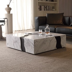 Table basse moderne en marbre de conception italienne avec forme craquelée, meuble durable pour salon, idéal pour appartements carrés - Product Image 4