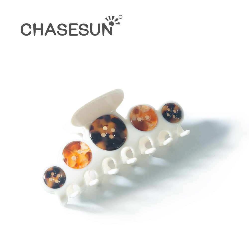 Clip bouton écaille de tortue