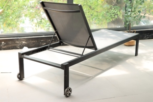 Mobilier d'extérieur moderne bon marché, lit de bronzage, chaises longues de plage en aluminium, <span class=keywords><strong>piscine</strong></span>, <span class=keywords><strong>chaise</strong></span> <span class=keywords><strong>longue</strong></span> en tissu maillé avec roues - Product Image 4