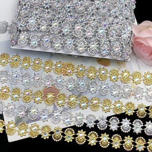 Prix d'usine – Garniture en strass œil de cheval de 2,7 cm pour la décoration de vêtements, accessoire de confection, dentelle à coudre pour tenues de spectacle - Product Image 1