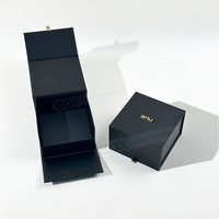 Boîte personnalisée recyclable logo carton aimants rigides vêtements emballage produits couvercle magnétique coffret cadeau plia