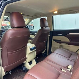 Toyota Highlander 2.0T AWD Elite <span class=keywords><strong>7</strong></span> <span class=keywords><strong>places</strong></span> 2015, une voiture d'occasion abordable - Product Image 5