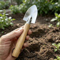 Kit de jardinage miniature 3 pièces pour la maison : truelle et râteau en acier pour plantes succulentes, bonsaïs et aménagements paysagers – Outils d'arrangement pour plantes succulentes – Produits de jardinage
