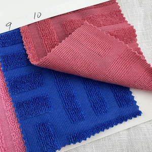 Nhà Máy Cổ Phiếu Jacquard Khăn Vải 100% Polyester 250gsm Dệt Kim Sọc Khăn Terry Vải Quần Áo Vải - Product Image 6