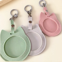 Logo personnalisé mignon chat en forme de PU accessoire en cuir Anime Badge pochette de protection étui de rangement à collectionner et porte-pendentif